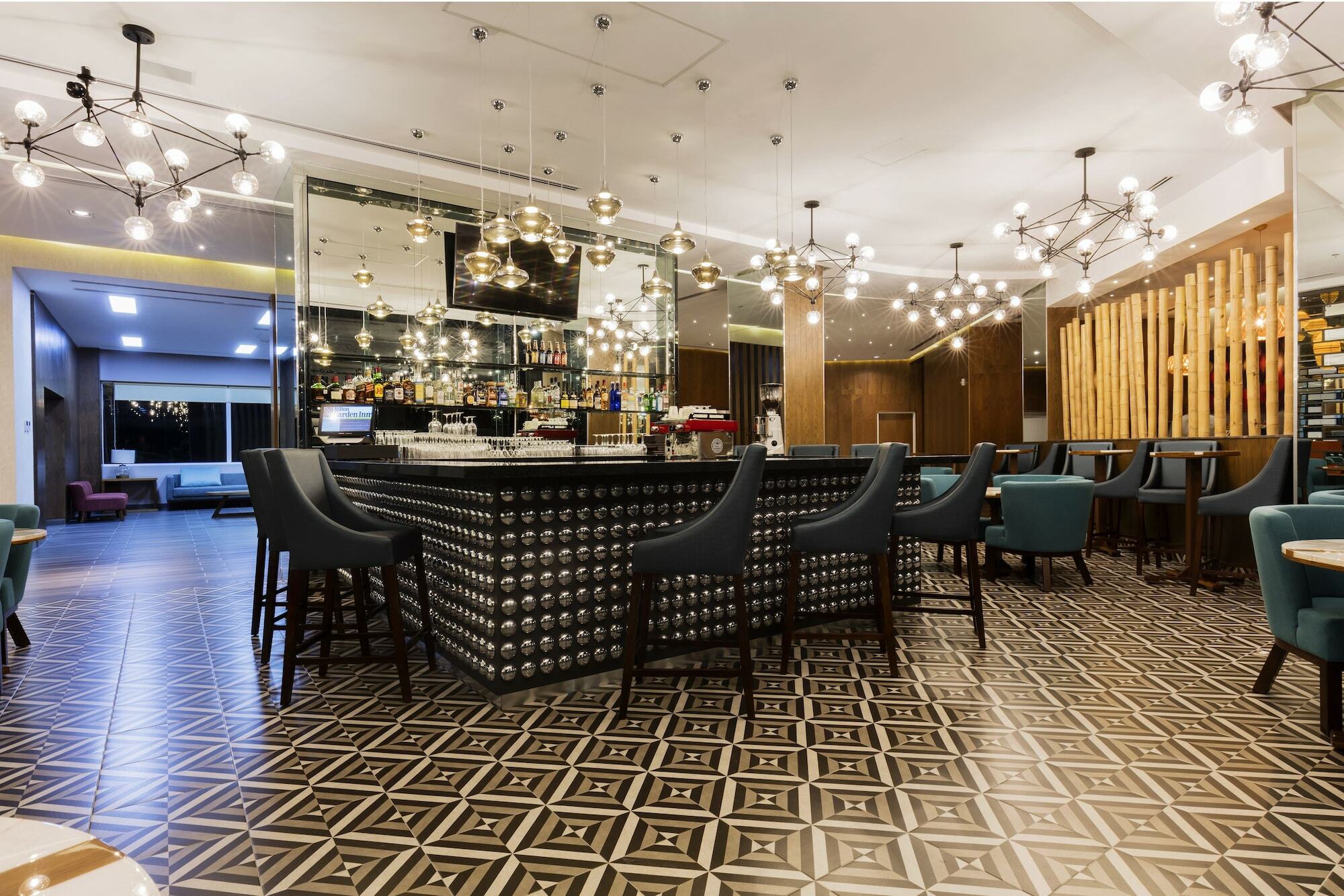 Hilton Garden Inn Salamanca Exteriör bild